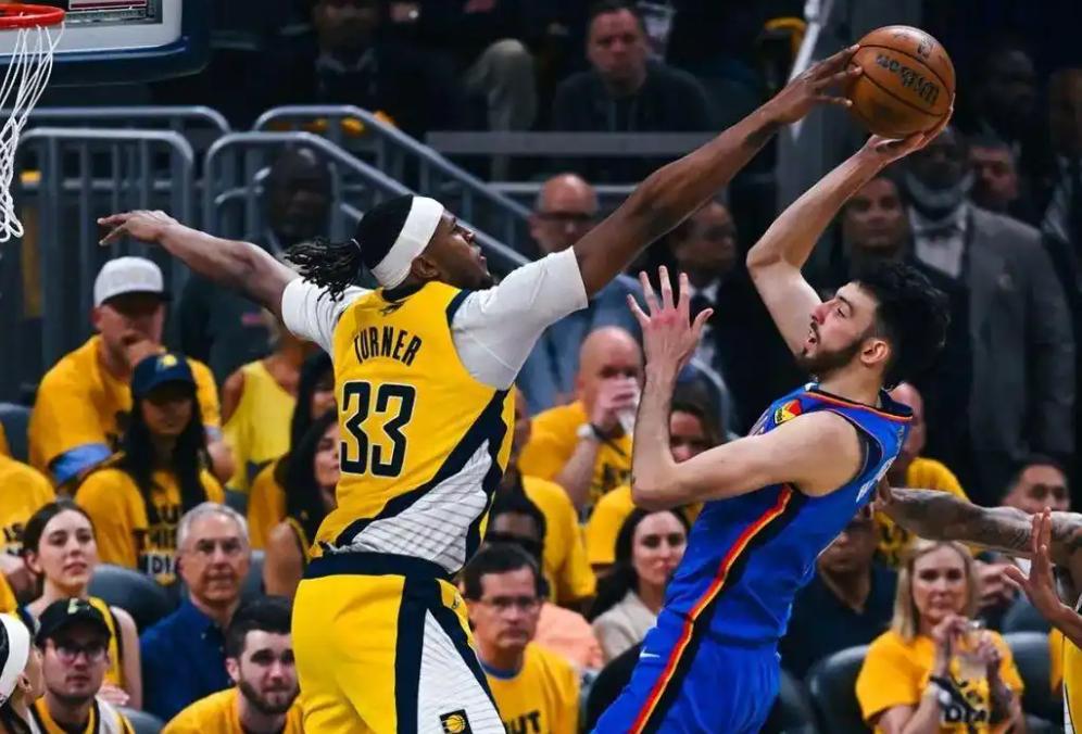 湖人心仪中锋特纳 总决赛2场生死战仅9分！湖媒:感谢佩林卡没要他