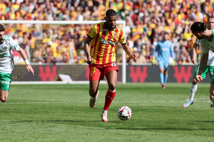 开云体育-迪马济奥透露：国米击败那不勒斯，将以2500万欧元引进安迪-迪乌夫