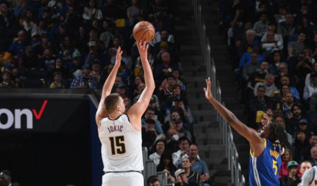 开云体育-连续3场三双!约基奇赛季后程更凶猛:冲MVP更有戏