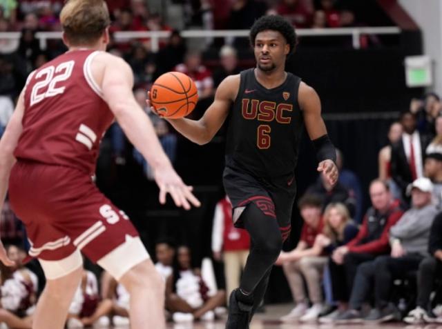 KAIYUN-布朗尼落榜绝非意外 投射效率低迷 冲筐威胁不足